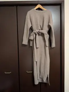 エミ　emmi オールインワンセット　ワンピース　ウール カシミヤ