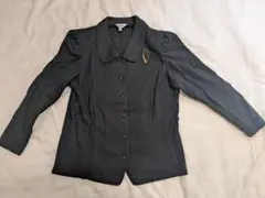 ウール100%黒のブローチ付きジャケットシャツ　昭和レトロ　送料込み