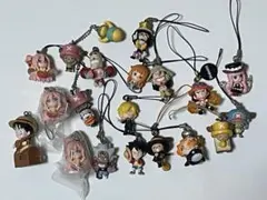 ワンピース　ストラップ