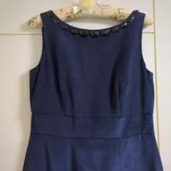 ローラアシュレイ　ネイビービジュー付きパーティードレス