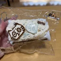 HIJOJOWO スクイーズ ケーキ型 猫モチーフ