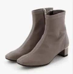 グレー レザー ショートブーツ 中ヒール 卑弥呼 撥水　防臭