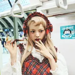 Item thumbnail for item cc88df1f-7254-4cbc-a72e-7c21a4c88e65