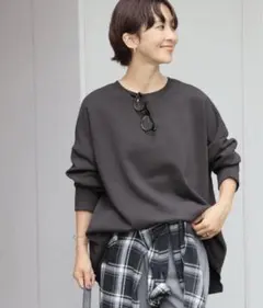オーバーサイズ スウェット