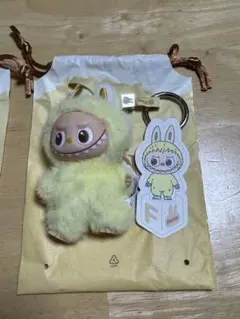 POPMART通販購入正規品イニシャルラブブＦ