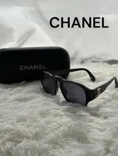 CHANEL ブラック サングラス マトラッセ柄 - メルカリ