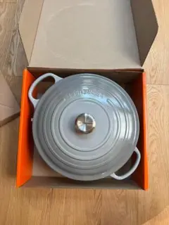 新品 ル・クルーゼ シグニチャー ココット・ジャポネーズ 30cm ミストグレー