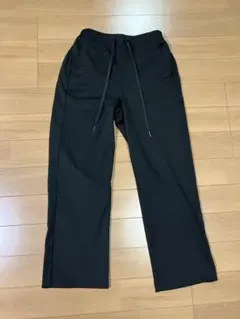 ワークマン女子　ポンチフレアパンツ　M