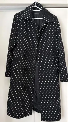 ドット柄トレンチコート