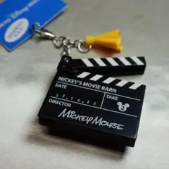 ミッキーのムービーバーン キーホルダー カチンコ ディズニーのサムネイル