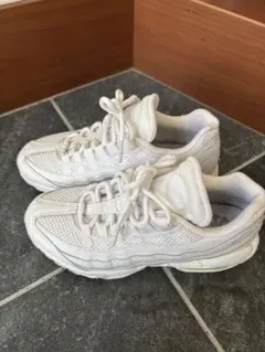 NIKE ウィメンズエアマックス95 ホワイト 白 DH8015-100