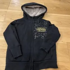 ユニクロ　STAR WARS ブラックパーカー 110サイズ