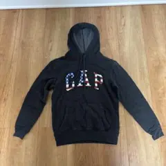 GAP アメリカ国旗デザイン パーカー