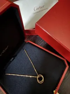 Cartier ベビートリニティ ネックレスのサムネイル