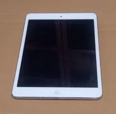 Apple iPad A1489 本体 ジャンク品のサムネイル