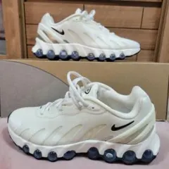 未使用！　NIKE　エアマックスDN8　24.0センチ　ホワイト