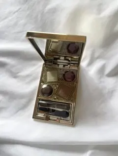 新品・未使用　エレガンス ヌーヴェル アイズ 113