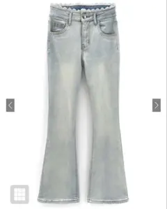 ウエストレースフレアデニムパンツのサムネイル