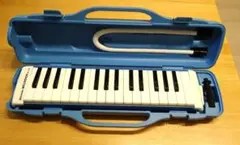 【ピアニカ】SUZUKI MELODION M-32C 鍵盤ハーモニカ 本体のサムネイル