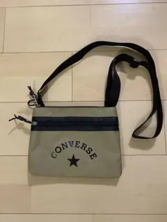 ショルダーバッグ