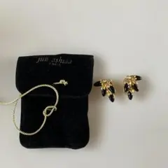 IOSSELLIANI イオッセリアーニ スカル 天然石 ピアス オニキス - メルカリ