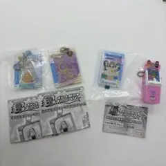 ラブandベリー だれでもオシャレアクリルチャーム　ミニチュア　4点セット