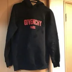 最終値下げ！GIVENCHY♡パーカーのサムネイル