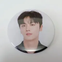 SF9 ヨンビン 缶バッジ① FNC KINGDOM