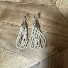 Item thumbnail for item 57f8b95d-5ac1-4c75-8036-53787d1f50f2