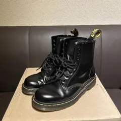 2025年最新】ドクターマーチン8ホール25の人気アイテム - メルカリ