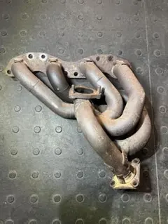 希少❗️★MEGAN RACINGエキマニ★日産・z33・v35・y50 希少❗️☆MEGAN RACINGエキマニ☆日産・z33・v35・y50 - メルカリ
