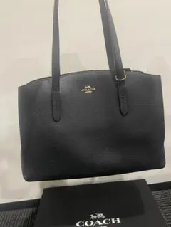 （未使用品）コーチ チャーリー キャリーオール 2way レザー ロゴチャーム