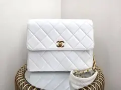 【美品】CHANELマトラッセ チェーンショルダーバッグ ホワイト ラムスキン