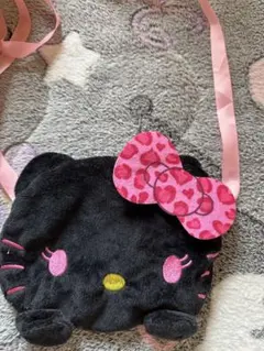 ハローキティ　ぬいぐるみポシェット