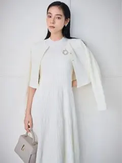 【新品未使用】CELFORD♪ 【洗える】ディフォーメーションニットカーディガン