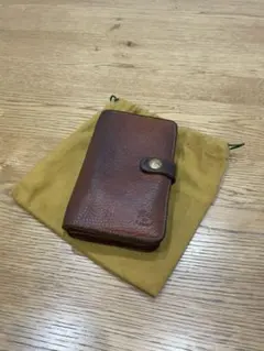 イルビゾンテ　二つ折りショートウォレット