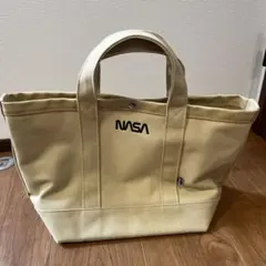 Item thumbnail for item 7b2df106-8cd2-4fe2-91f6-34cd1de6a169