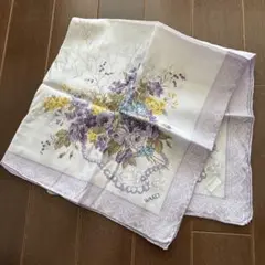 未使用　ワコウ　シルク&コットン　大判ハンカチ　WAKO 花柄　パール　銀座和光のサムネイル