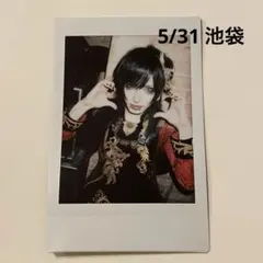 2026年最新】V系 チェキの人気アイテム - メルカリ