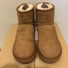 Item thumbnail for item 48870e71-f7cb-4452-a3da-0e61200c673d