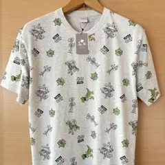 新品未使用　ディズニー　トイストーリー　映画　総柄　Tシャツ　可愛い　LLのサムネイル