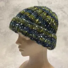 緑と青のストライプ 手編みビーニー