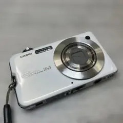 簡易動作確認済】CASIO EXILIM EX-S10 ホワイト デジカメ - メルカリ