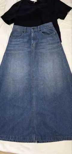 GU ジーユー　デニムロングスカート　M　スリット　GUミニTおまけ付き
