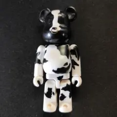 シリーズ12 アニマル 乳牛 ベアブリック BE@RBRICK