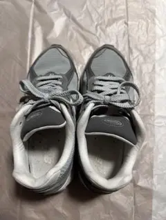 ニューバランス M2002RFB グレー