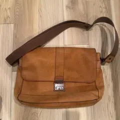 FOSSIL レザー ショルダーバッグ ブラウンのサムネイル