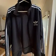 adidas ブラック ジャージ 3本ライン
