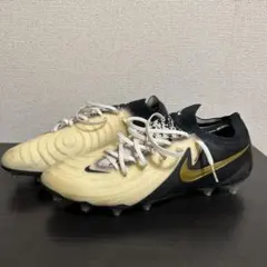Nike Phantom サッカーシューズ ホワイト/ブラック/ゴールド