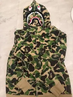 Supreme カモ柄Sロゴパーカーステッカー付(最終値下げ)要相談 Supreme カモ柄Sロゴパーカーステッカー付(最終値下げ)要相談 - メルカリ